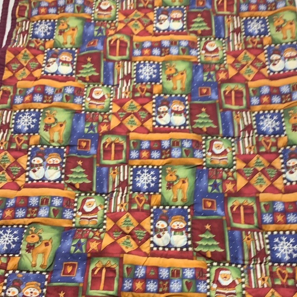 Quilted style holiday season blanket, or throw